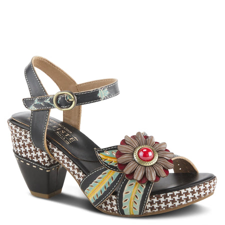 L'ARTISTE SHELLY ANKLE STRAP SANDAL