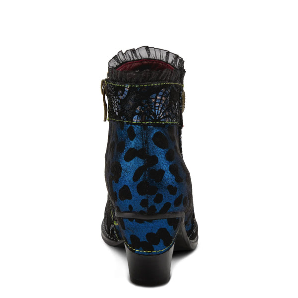 L'ARTISTE DESSA BOOTIE
