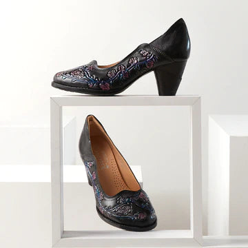 L'ARTISTE EXPERIENCE PUMPS