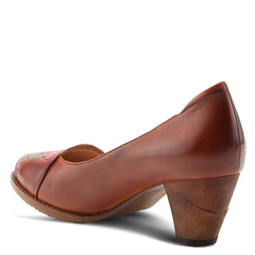 L'ARTISTE EXPERIENCE PUMPS