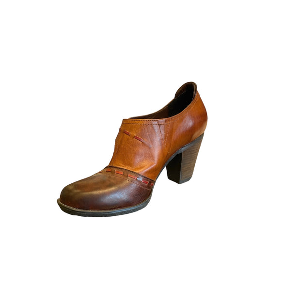 L'ARTISTE BICHON BOOTIE