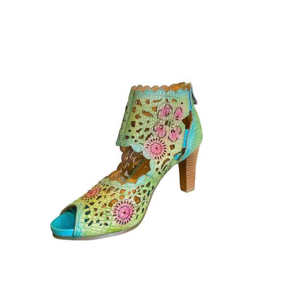 L'ARTISTE LOVERLEE SANDALS