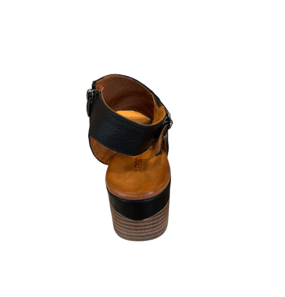 Roamer Zadie