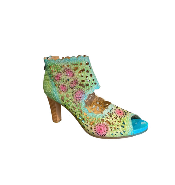 L'ARTISTE LOVERLEE SANDALS