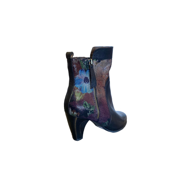 L'ARTISTE MOONLIGHT BOOTS