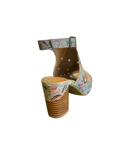 L'ARTISTE TAPESTRY / TAPESTRELA SANDALS