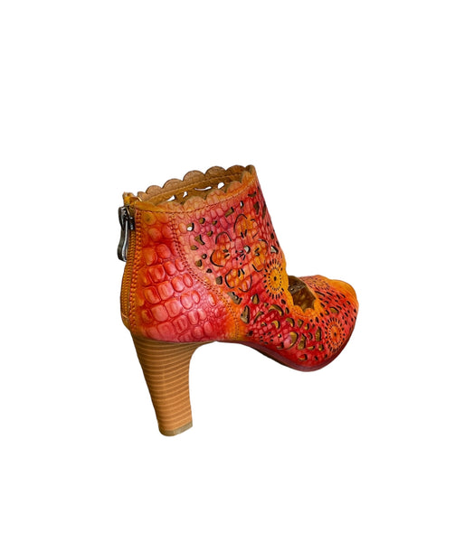 L'ARTISTE LOVERLEE SANDALS