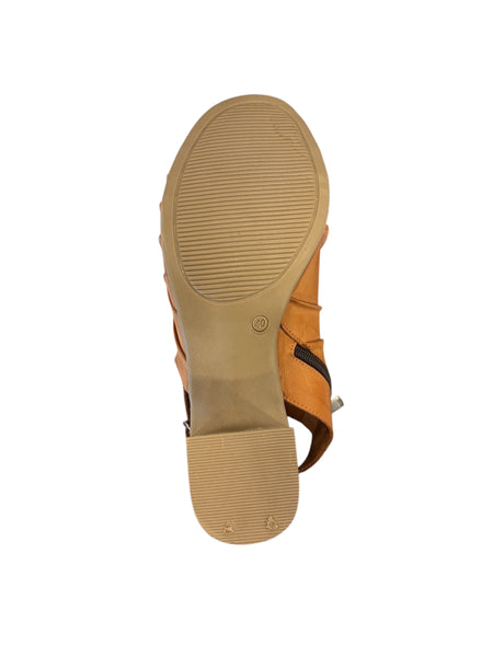 Roamer Zadie