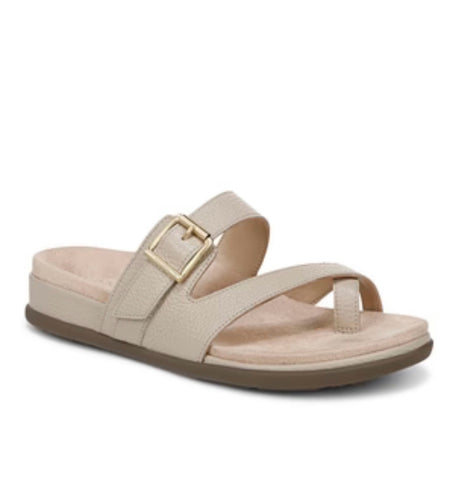 Vionic Kimmie Perf Sneaker