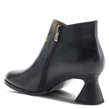 L'ARTISTE INSPIRATION BOOTIES