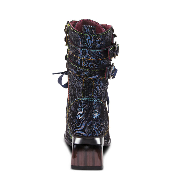 L'ARTISTE ORIGINALA BOOTIE