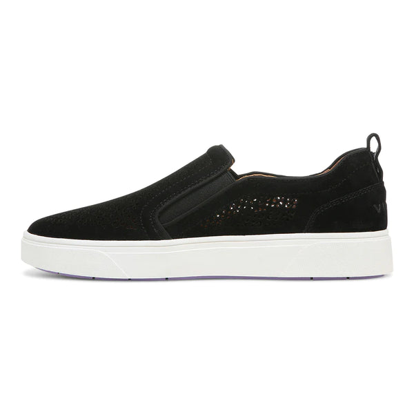 Vionic Kimmie Perf Sneaker