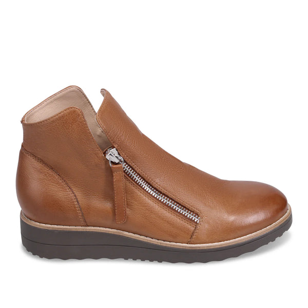 Django & Juliette - Ohmy Flatform Boot