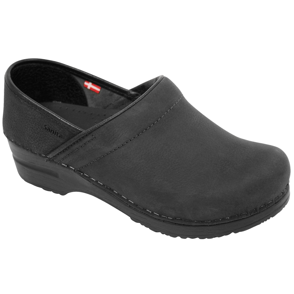 Sanita Professional Textured Oil Clogs- 450206