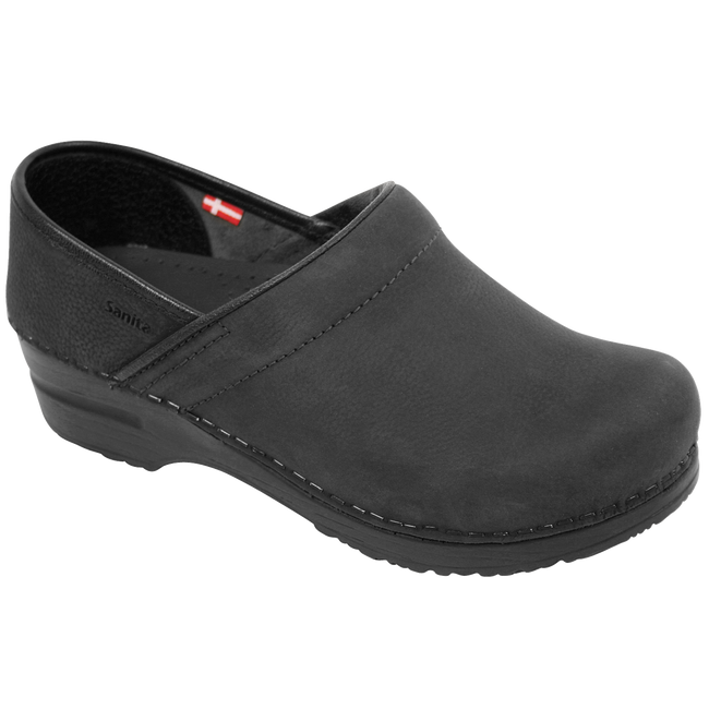 Sanita Professional Textured Oil Clogs- 450206