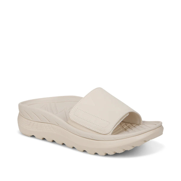 Vionic Rejuvenate Flatform Sandal