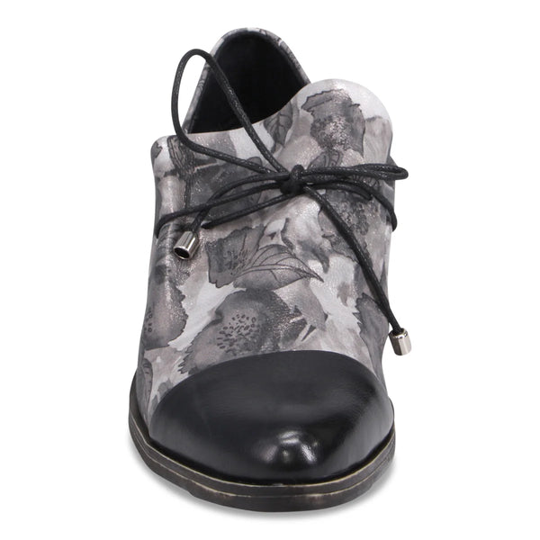 Django & Juliette - Kotty Slip On Shoe