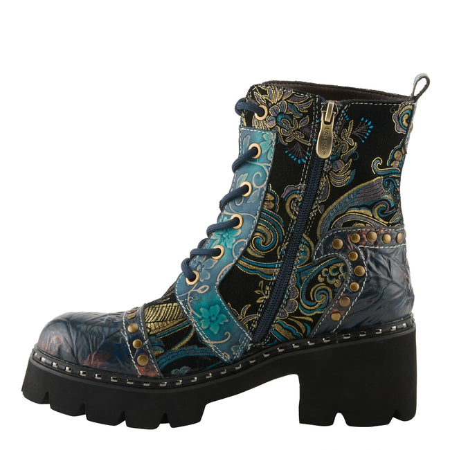 L'ARTISTE SEVERITY LACE UP BOOT