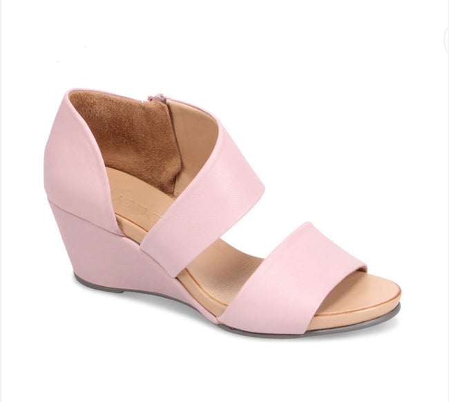 BUENO IYLA WEDGE SANDAL