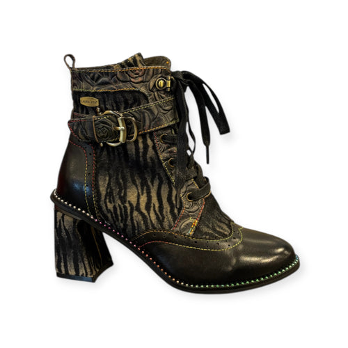 LAURA VITA - A1 - 51192