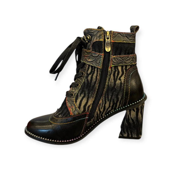 LAURA VITA - A1 - 51192